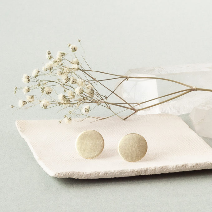 Brass dot studs⁵  15 mm