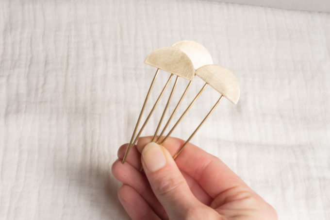 Brass Hairpin : Moon - Afbeelding 3