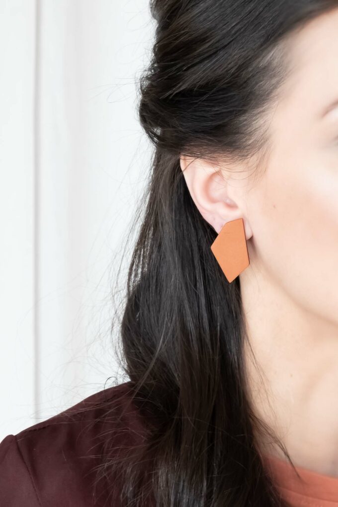Hooked Stud - Tinted Essentials - Afbeelding 4
