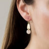 Tiny dot & droplet earrings - Tinted Essentials - Afbeelding 2