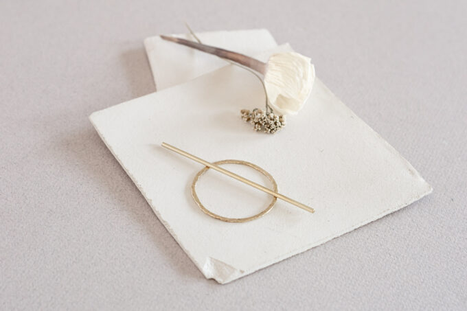 Brass hair barette - Hammered round - Afbeelding 2