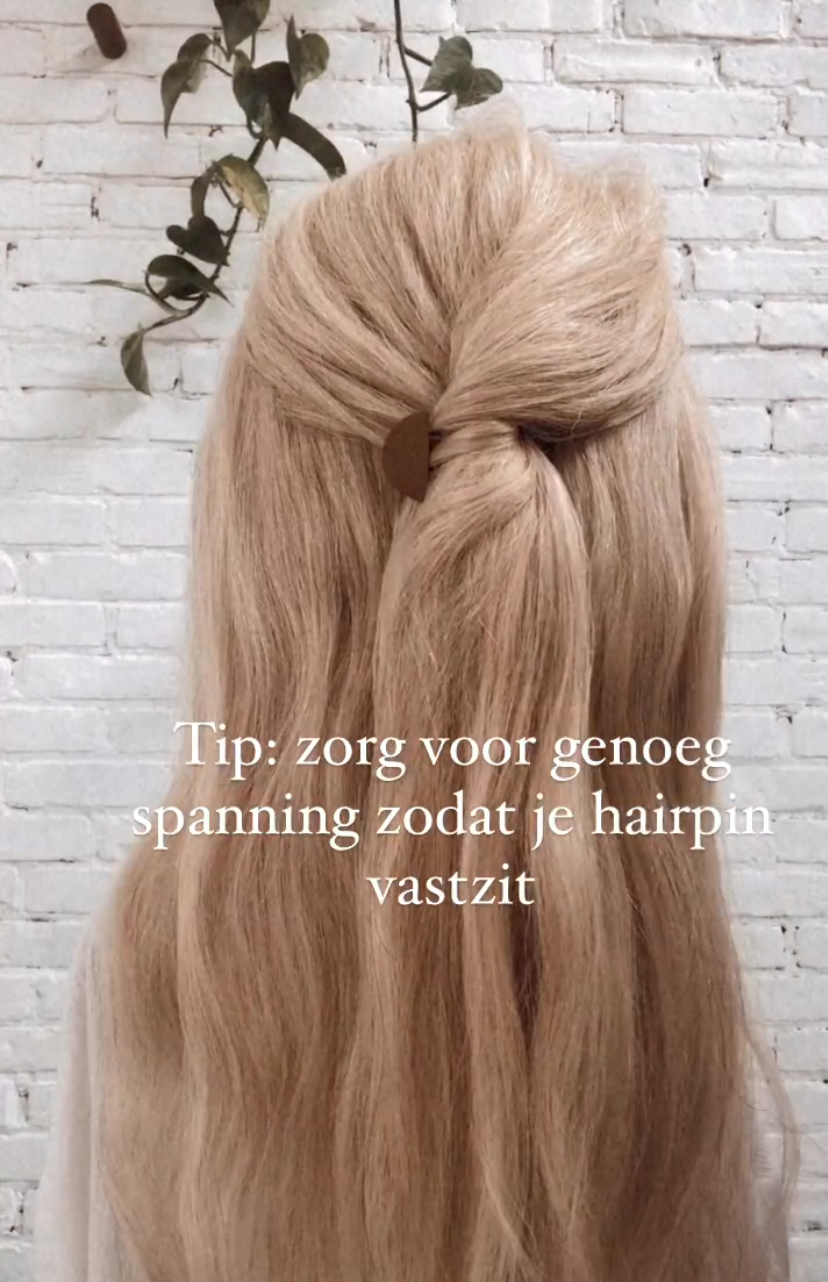 lang haar x hairpin moon